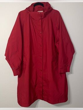 L.L.Bean Women’s 3X Red Long Hooded Raincoat Mesh Lined Plus Size